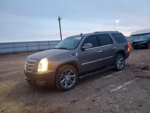 2012 CADILLAC ESCALADE