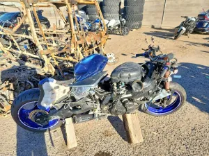 2005 SUZUKI GSXR1000