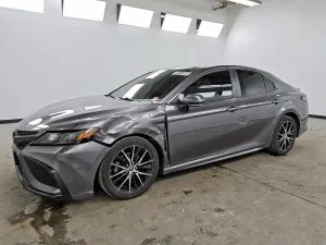 2022 TOYOTA CAMRY
