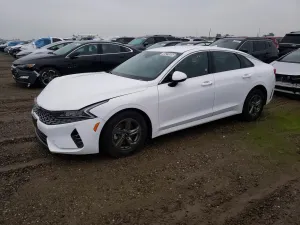 2023 KIA K5