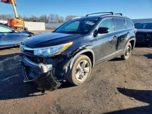 2014 TOYOTA HIGHLANDER