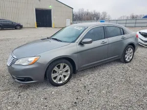 2012 CHRYSLER 200