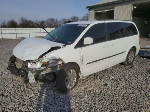 2016 CHRYSLER MINIVAN