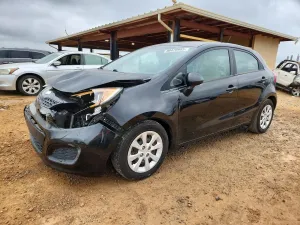 2013 KIA RIO
