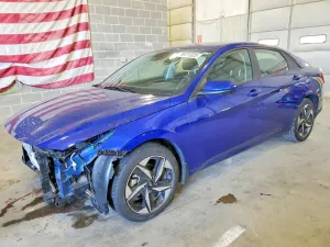 2023 HYUNDAI ELANTRA