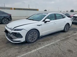 2025 HYUNDAI SONATA
