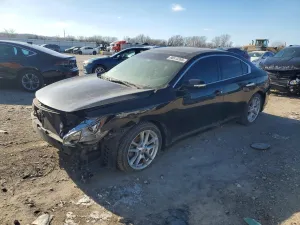 2010 NISSAN MAXIMA