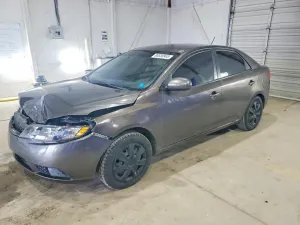 2011 KIA FORTE