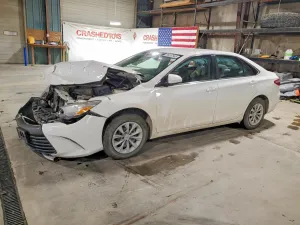2017 TOYOTA CAMRY