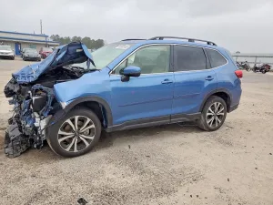 2022 SUBARU FORESTER