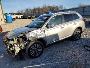 2020 MITSUBISHI OUTLANDER