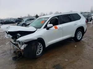 2024 TOYOTA GRAND HIGH