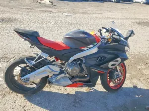 2023 APRILIA RS 660