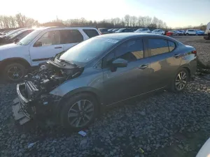2022 NISSAN VERSA