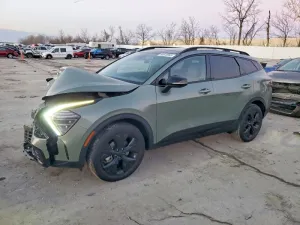 2025 KIA SPORTAGE X