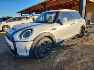2023 MINI COOPER