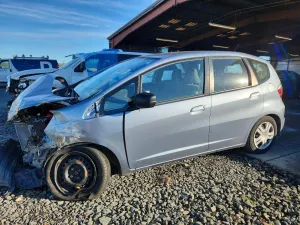 2011 HONDA FIT