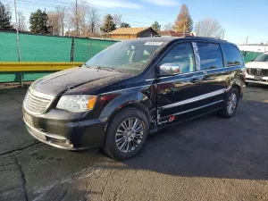 2014 CHRYSLER MINIVAN