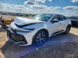 2023 TOYOTA CROWN XLE