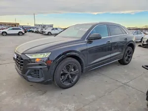 2023 AUDI Q8