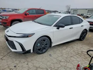 2026 TOYOTA CAMRY