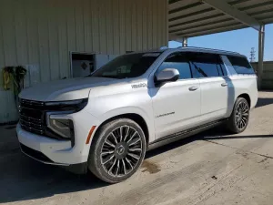 2025 CHEVROLET SUBURBAN