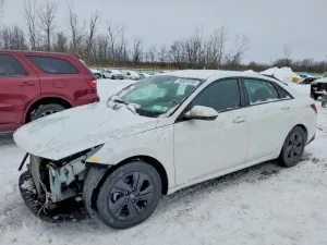 2022 HYUNDAI ELANTRA