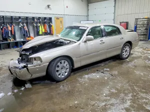 2006 LINCOLN TOWNCAR