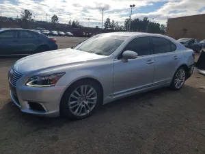 2013 LEXUS LS460