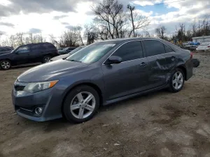 2013 TOYOTA CAMRY