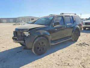 2011 NISSAN PATHFINDER