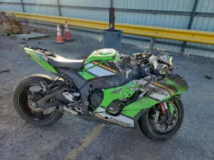 2025 KAWASAKI ZX1002 M