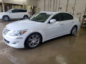 2014 HYUNDAI GENESIS