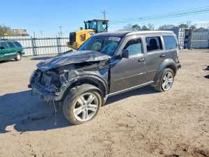 2011 DODGE NITRO