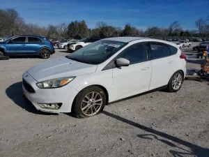 2016 FORD FOCUS