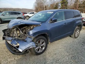 2016 TOYOTA HIGHLANDER