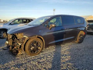 2022 CHRYSLER PACIFICA
