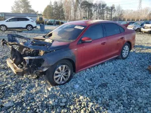 2015 VOLKSWAGEN PASSAT