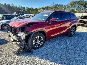 2022 TOYOTA HIGHLANDER