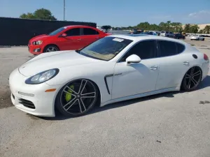 2014 PORSCHE PANAMERA