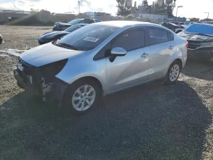 2013 KIA RIO