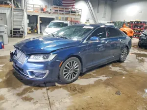 2017 LINCOLN MKZ