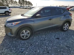 2025 NISSAN KICKS PLAY