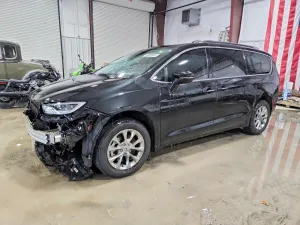 2021 CHRYSLER PACIFICA