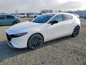 2025 MAZDA 3