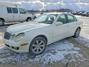 2009 MERCEDES-BENZ E-CLASS