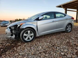 2012 HYUNDAI ELANTRA