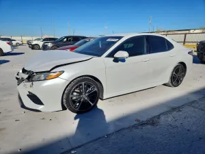2020 TOYOTA CAMRY