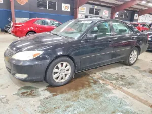 2004 TOYOTA CAMRY