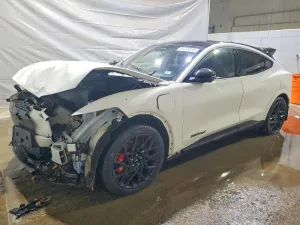 2023 FORD MUSTANG MACH-E